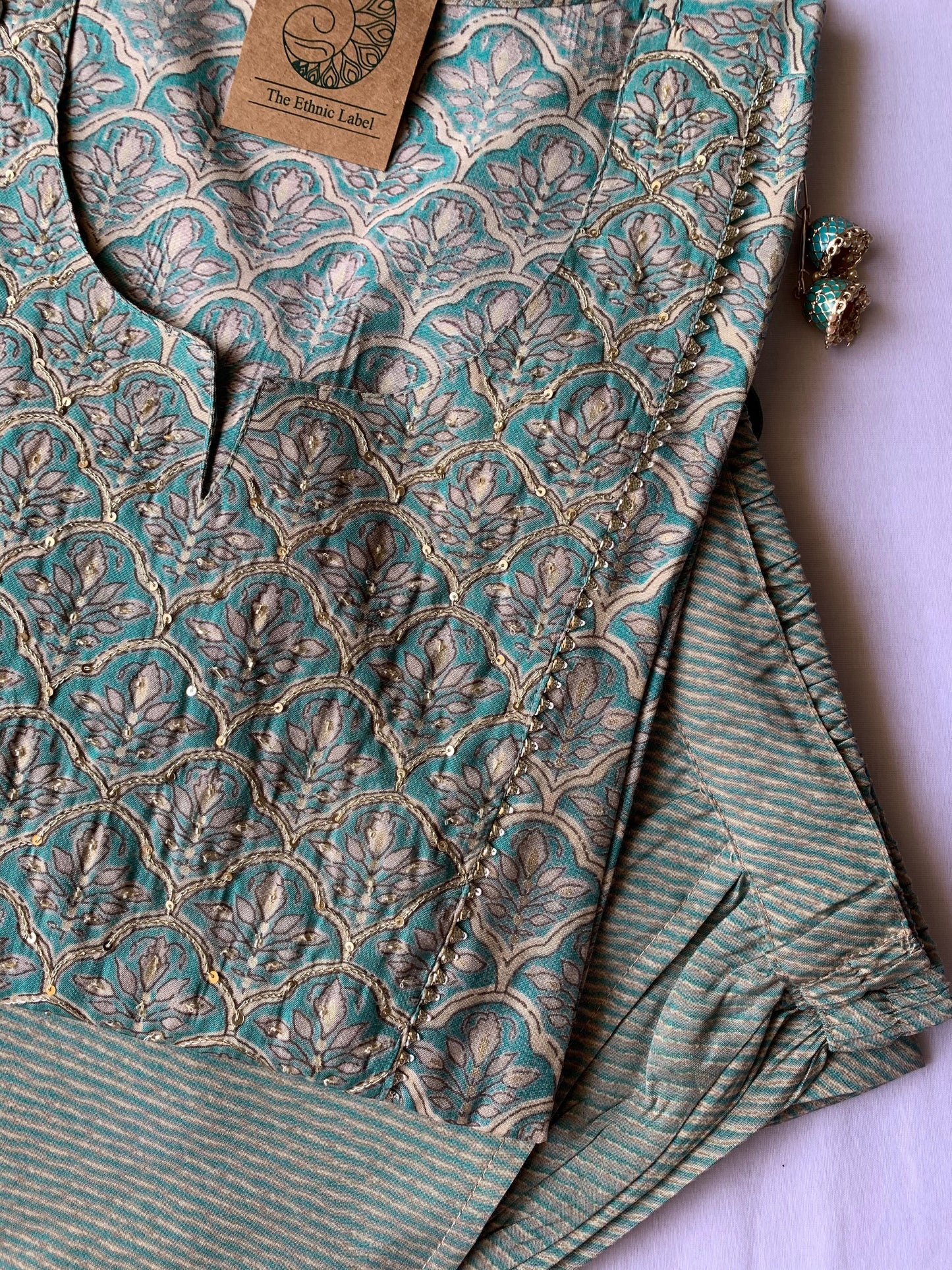 Sea Green Sensatinal Modal Silk Kurta Set - 2pc