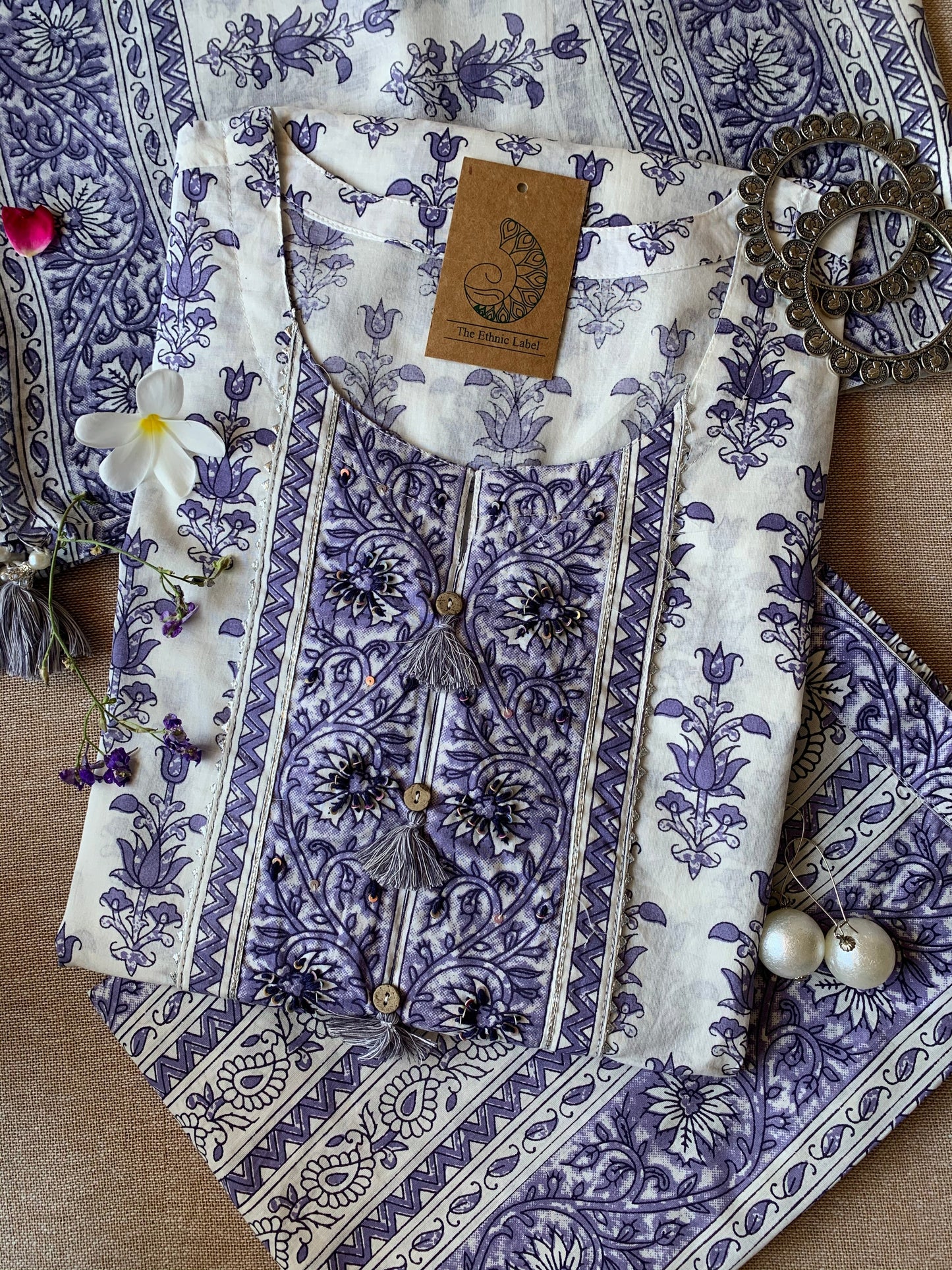 White Lilac Kurta Pant Set - 3 pc